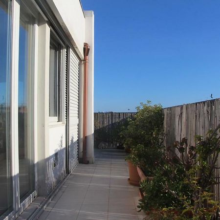 Апартаменти Mini Attico Panoramico Con Terrazza Кальярі Екстер'єр фото